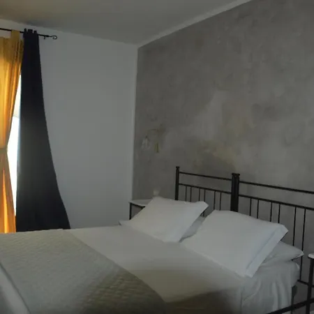 Depan Dance بيت ضيافة غالّيبولي