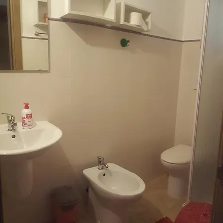 招待所 迪番当斯旅馆 3*