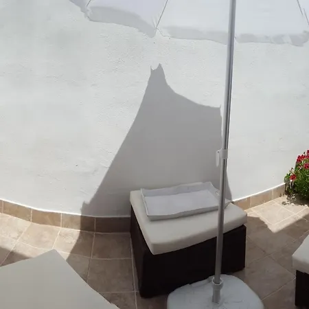 Depan Dance بيت ضيافة غالّيبولي