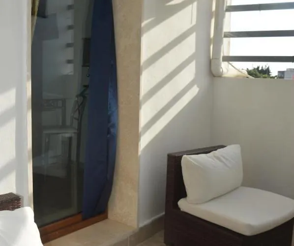 招待所 Depan Dance 加利波利